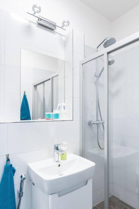 Tranquility Apartement - Μπρνο Εξωτερικό φωτογραφία