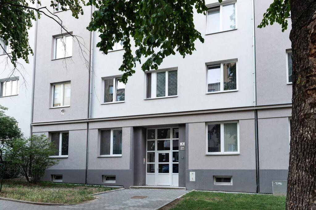 Tranquility Apartement - Μπρνο Εξωτερικό φωτογραφία
